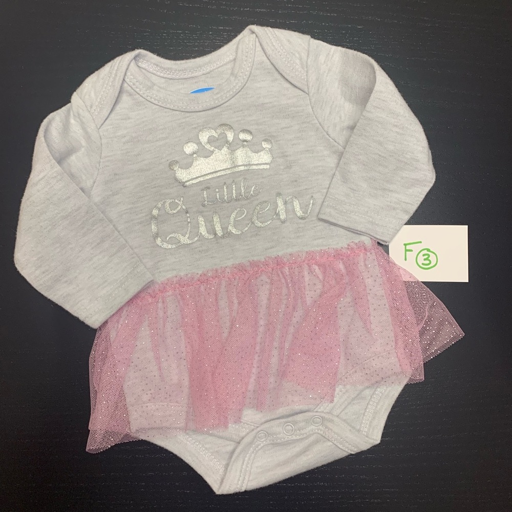 ⭐️2/$5.00⭐️Bon Bebe 0-3m Little Queen Onesie with Tutu